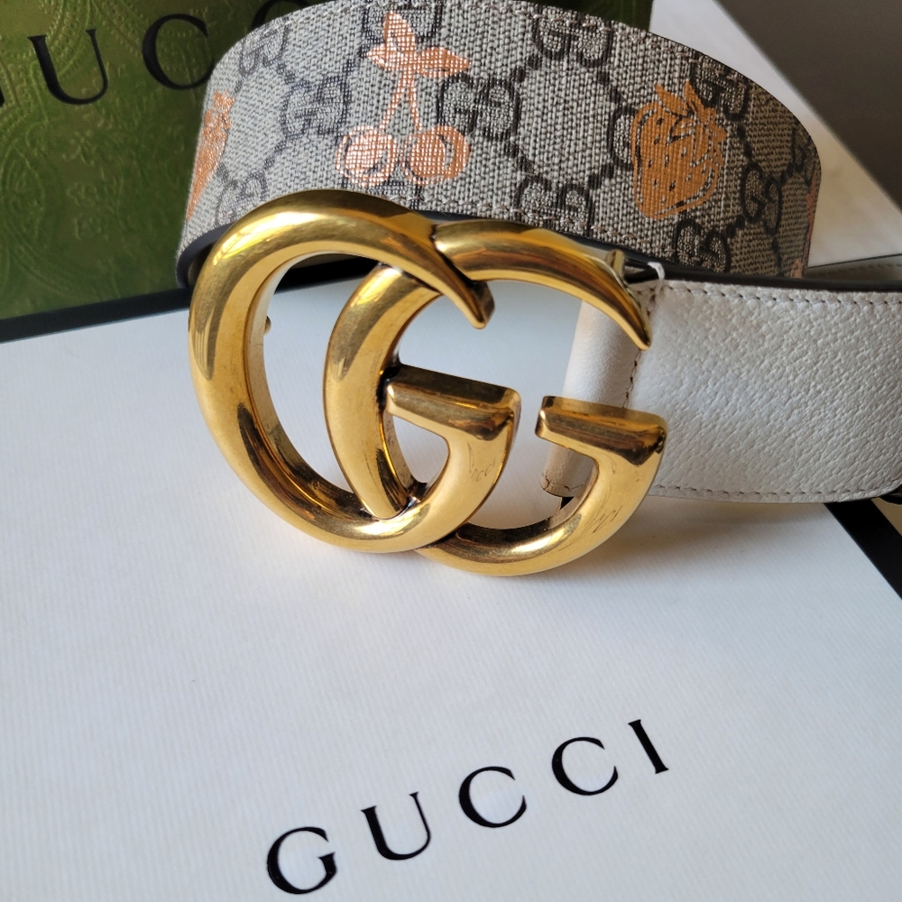NEW Gucci GG Marmont buckle Cherry Strawberry print leather belt- 85/34